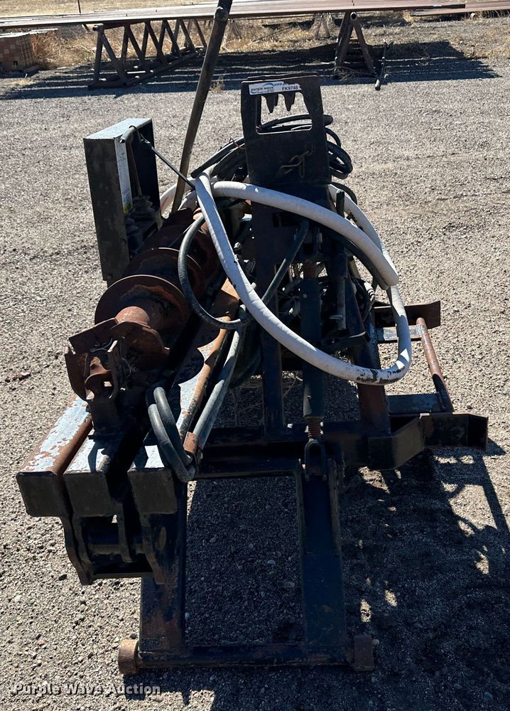 image for item LT9105 Fluid Pro HTD-950  post hole auger