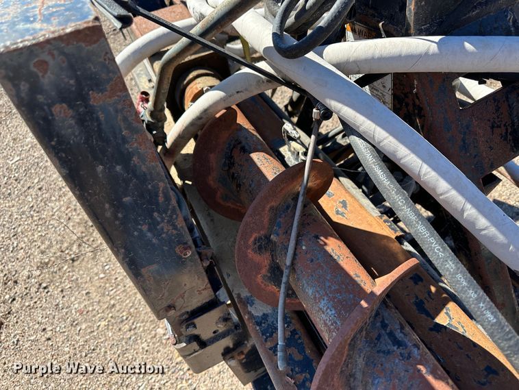 image for item LT9105 Fluid Pro HTD-950  post hole auger