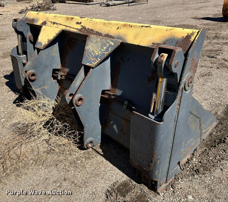 image for item LT9107 (2) backhoe buckets