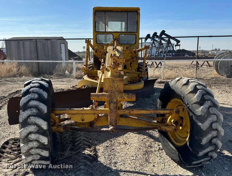 image for item LT9129 Caterpillar 112  motor grader