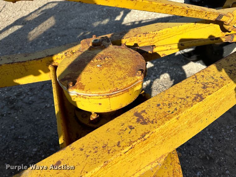 image for item LT9129 Caterpillar 112  motor grader