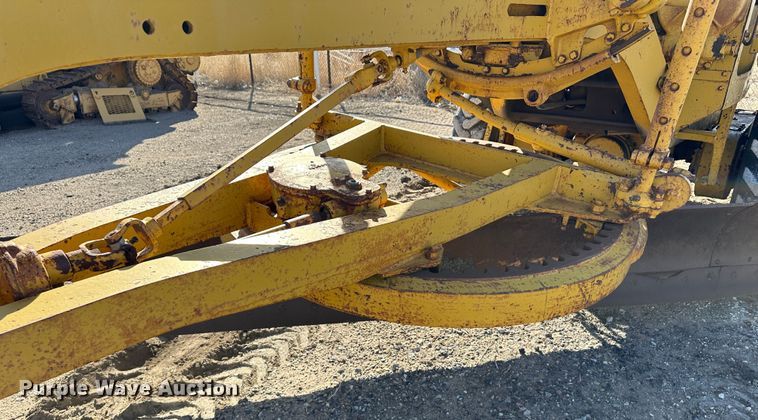 image for item LT9129 Caterpillar 112  motor grader