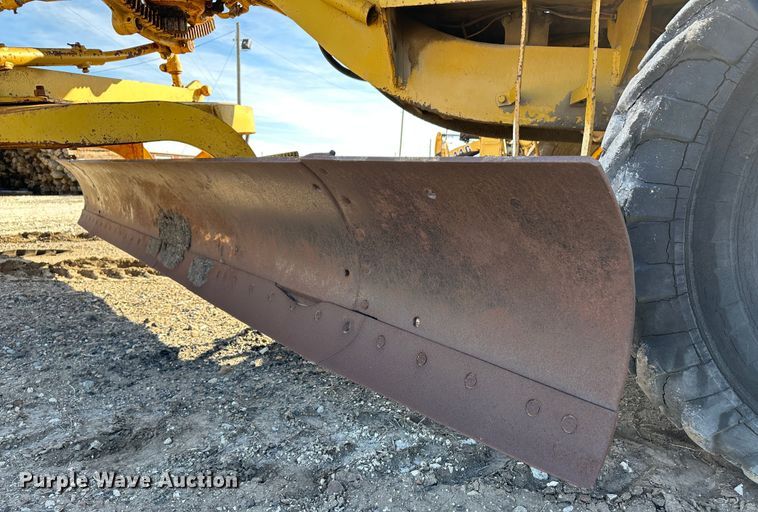 image for item LT9129 Caterpillar 112  motor grader