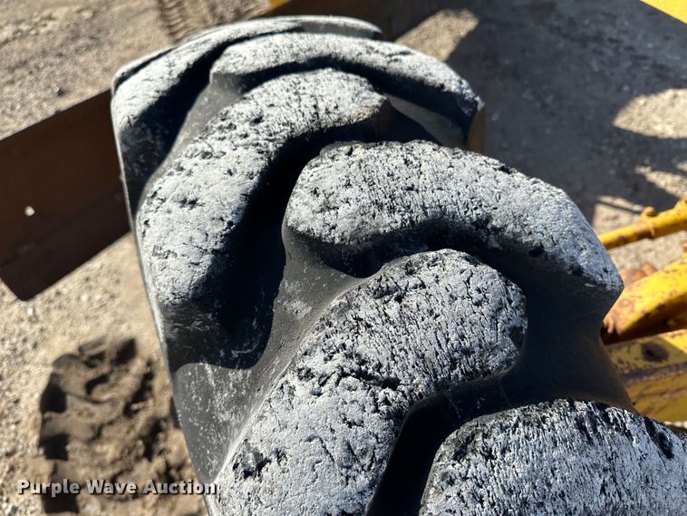 image for item LT9129 Caterpillar 112  motor grader