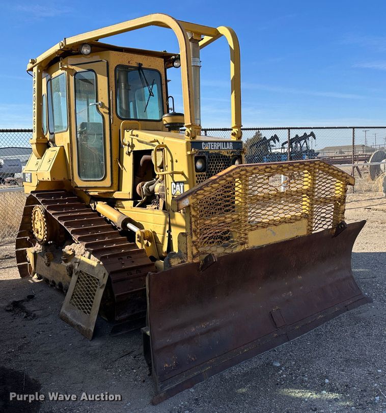 image for item LT9130 Caterpillar D4H Series II  dozer
