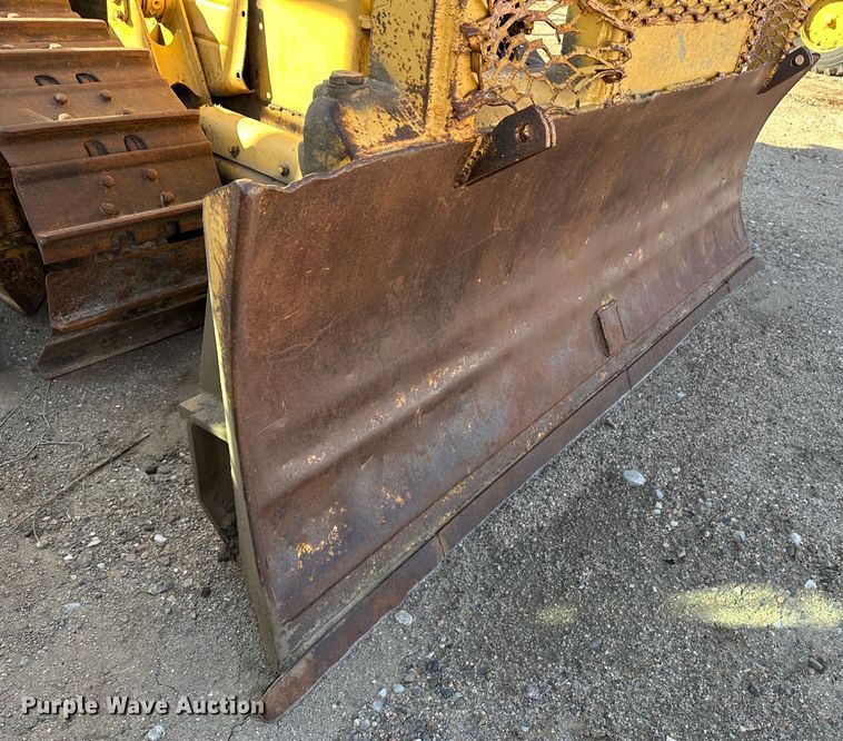 image for item LT9130 Caterpillar D4H Series II  dozer
