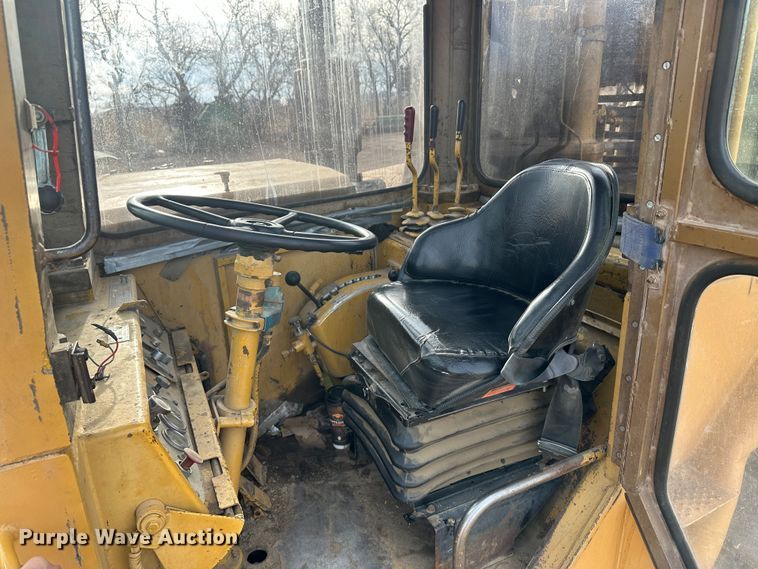 image for item LT9171 1978 Caterpillar 633D  elevating scraper