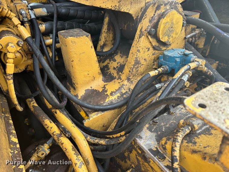 image for item LT9171 1978 Caterpillar 633D  elevating scraper