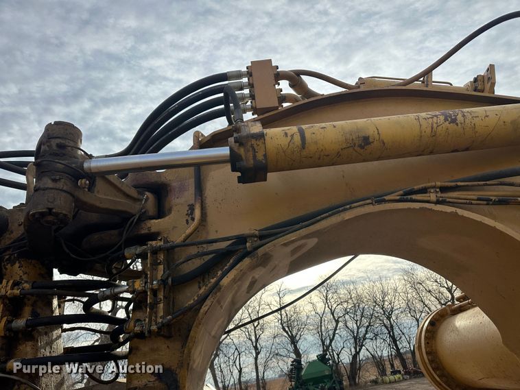 image for item LT9171 1978 Caterpillar 633D  elevating scraper