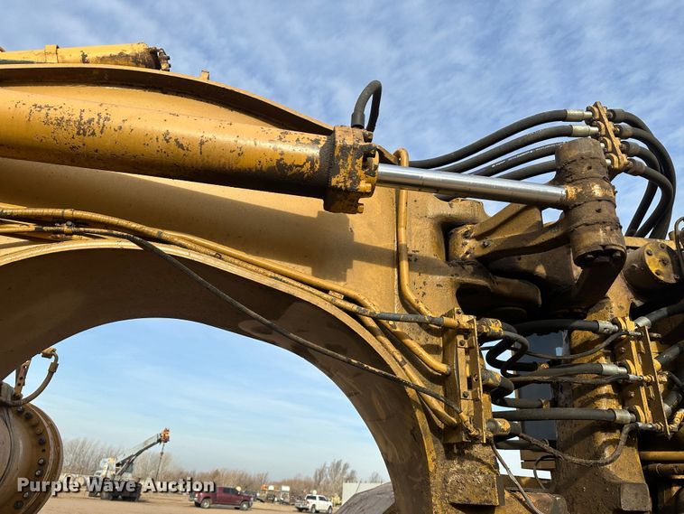 image for item LT9171 1978 Caterpillar 633D  elevating scraper