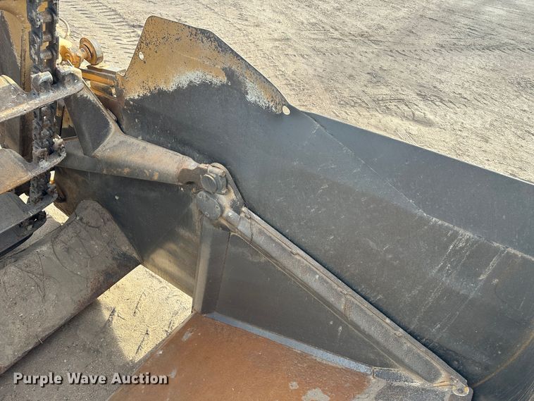 image for item LT9171 1978 Caterpillar 633D  elevating scraper