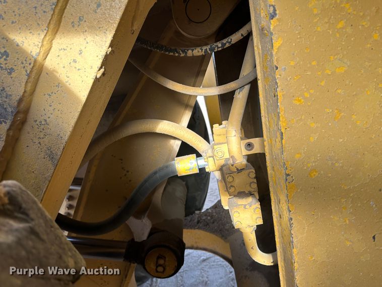 image for item LT9171 1978 Caterpillar 633D  elevating scraper