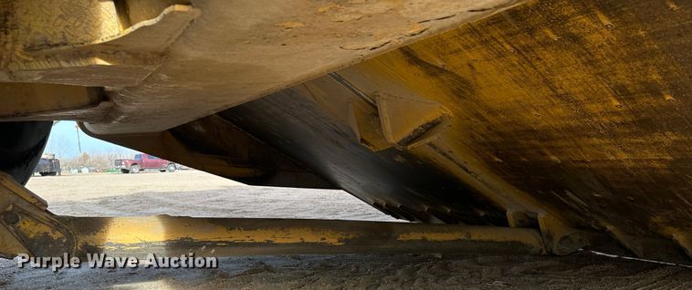 image for item LT9171 1978 Caterpillar 633D  elevating scraper