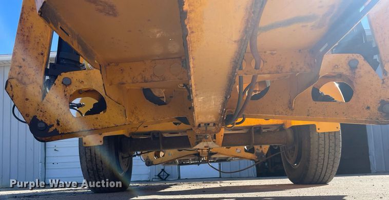 image for item MB9010 2019 Haulotte 5533A  boom lift