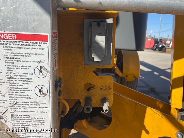 image for item MB9010 2019 Haulotte 5533A  boom lift