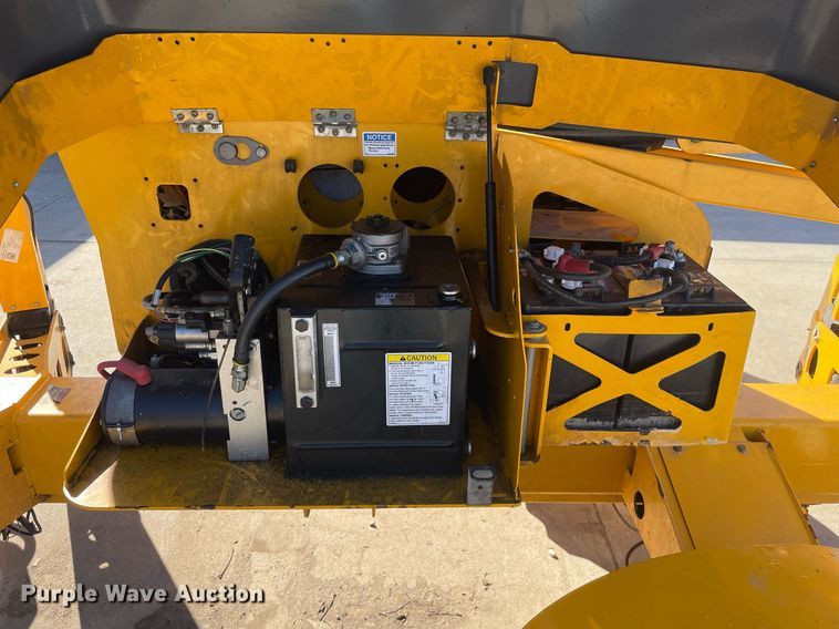 image for item MB9010 2019 Haulotte 5533A  boom lift