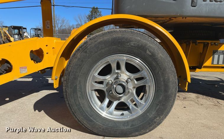 image for item MB9010 2019 Haulotte 5533A  boom lift