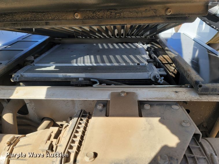 image for item MB9811 2020 Bobcat S650  skid steer loader