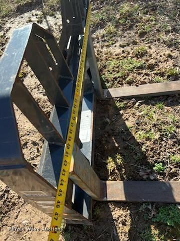 image for item MB9811 2020 Bobcat S650  skid steer loader