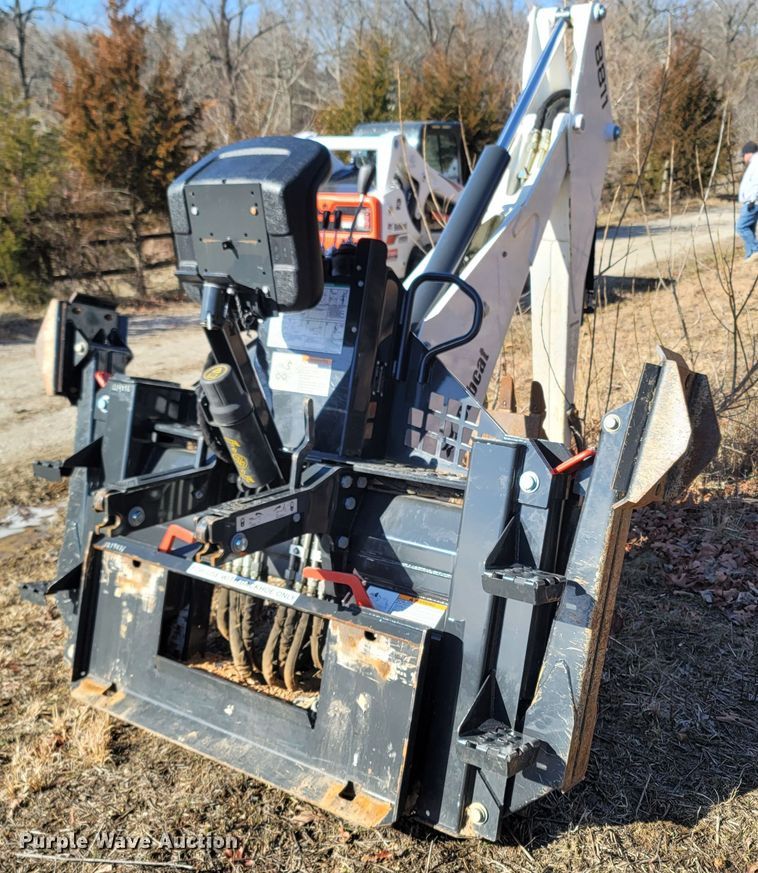 image for item MB9815 Bobcat 8811  skid steer backhoe