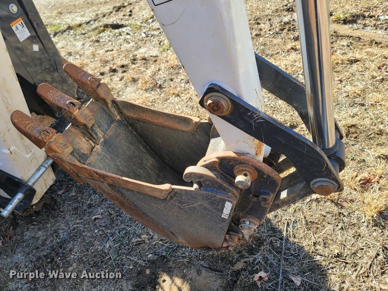 image for item MB9815 Bobcat 8811  skid steer backhoe