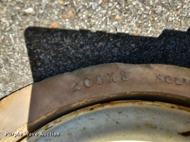 image for item MC9618 2006 Skyjack SJIII 3219  scissor lift