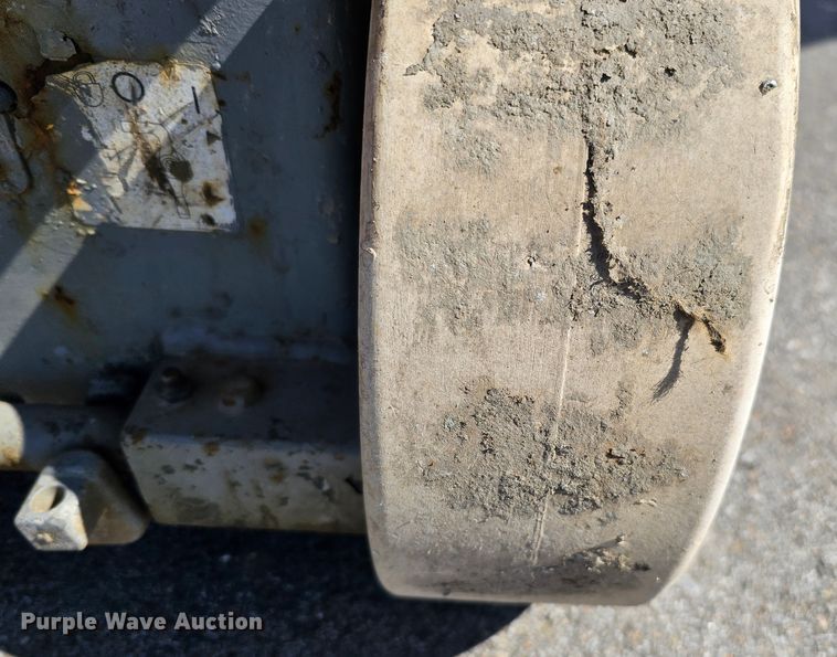 image for item MC9618 2006 Skyjack SJIII 3219  scissor lift