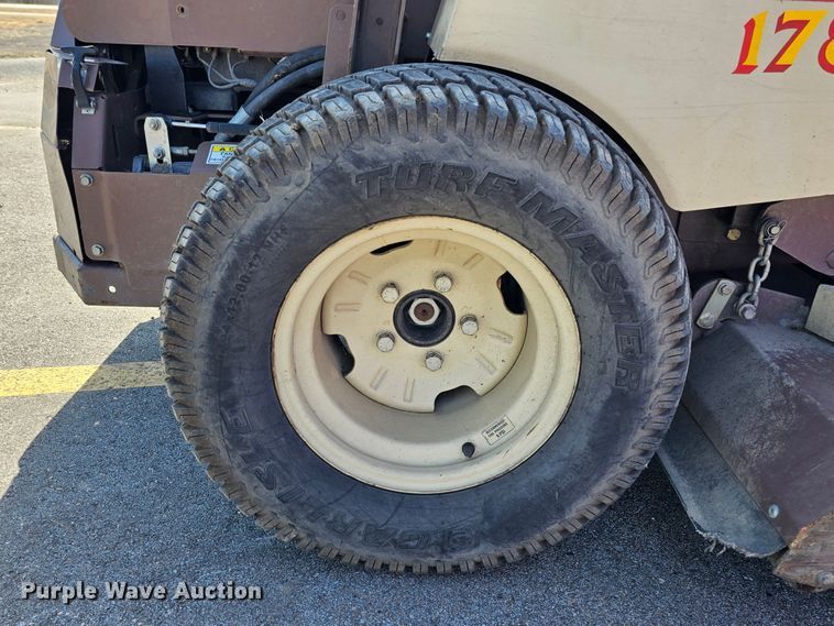 image for item MC9620 Grasshopper 329  ZTR lawn mower