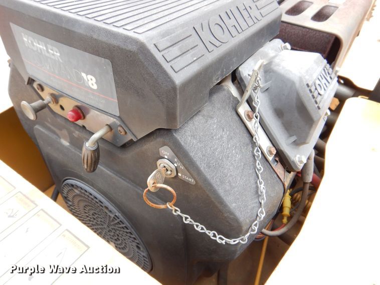 image for item MC9832 1995 Vermeer V-1850  trencher