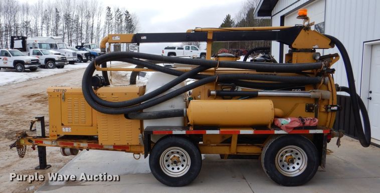 image for item MC9833 2005 Vermeer Ring-o-matic 550  vacuum excavator