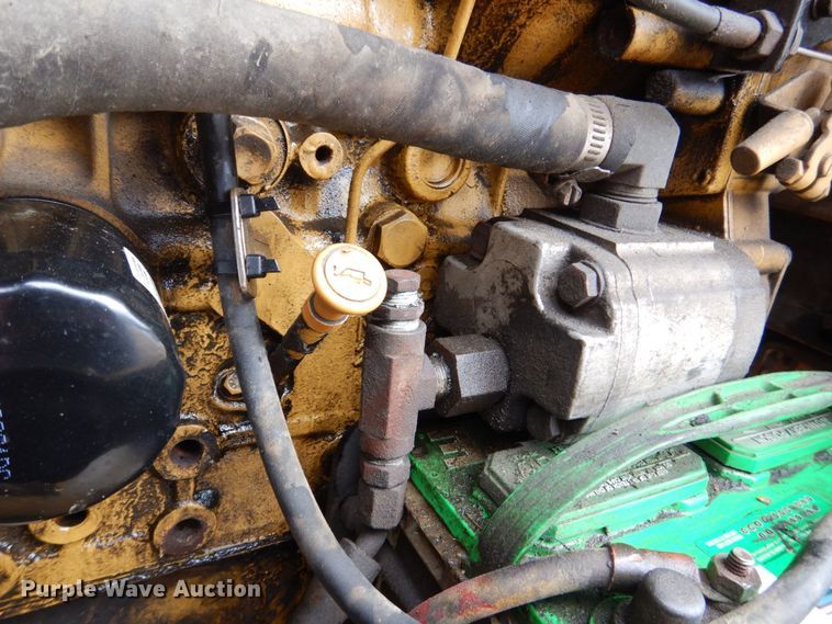 image for item MC9833 2005 Vermeer Ring-o-matic 550  vacuum excavator