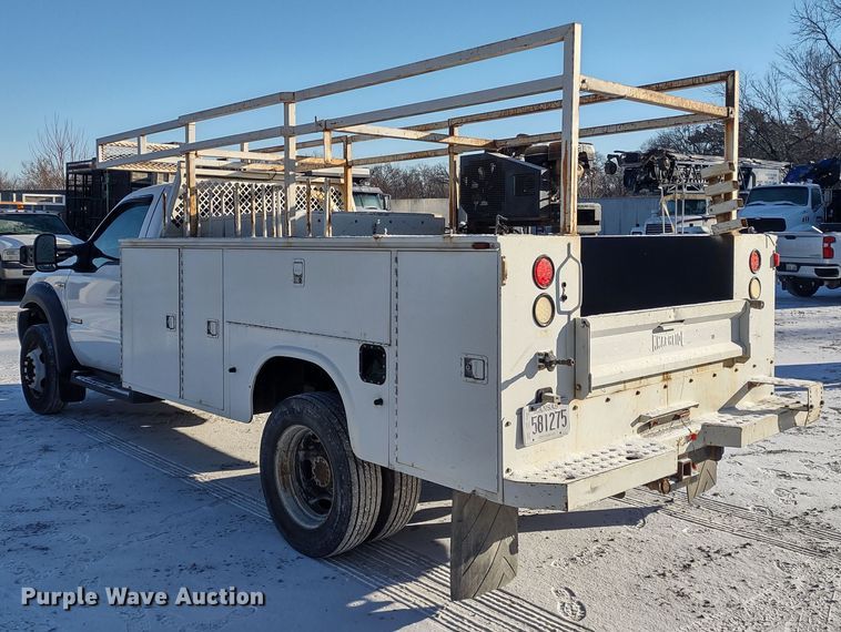 image for item MD9379 2007 Ford F550 Super Duty XL  utility / service truck