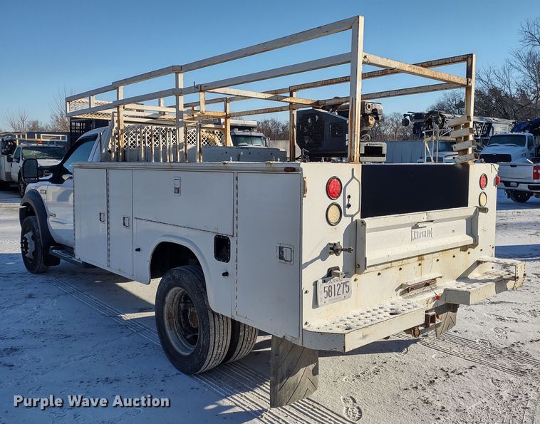 image for item MD9379 2007 Ford F550 Super Duty XL  utility / service truck