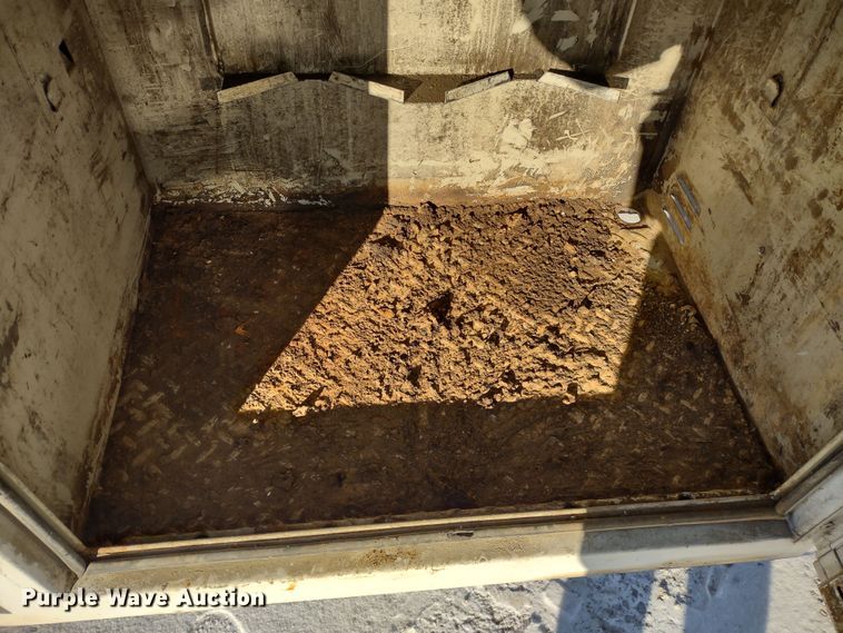 image for item MD9379 2007 Ford F550 Super Duty XL  utility / service truck