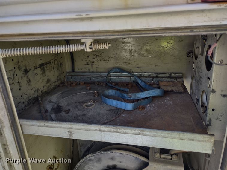 image for item MD9379 2007 Ford F550 Super Duty XL  utility / service truck