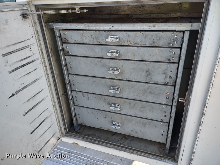 image for item MD9379 2007 Ford F550 Super Duty XL  utility / service truck