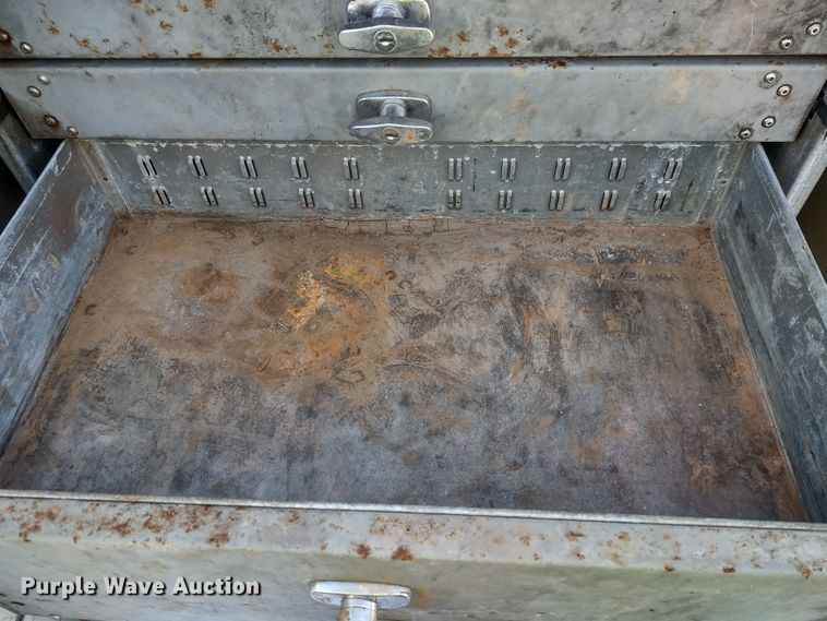 image for item MD9379 2007 Ford F550 Super Duty XL  utility / service truck