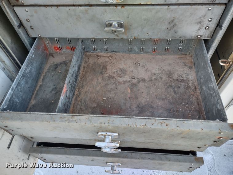 image for item MD9379 2007 Ford F550 Super Duty XL  utility / service truck