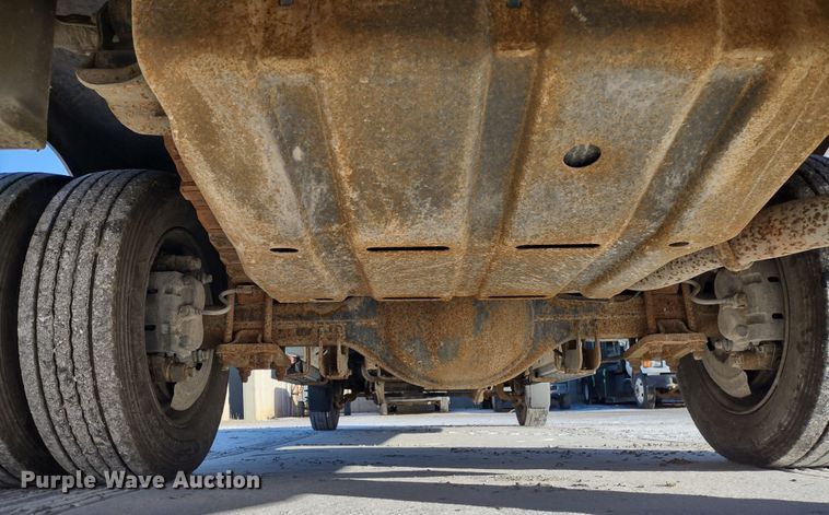 image for item MD9379 2007 Ford F550 Super Duty XL  utility / service truck