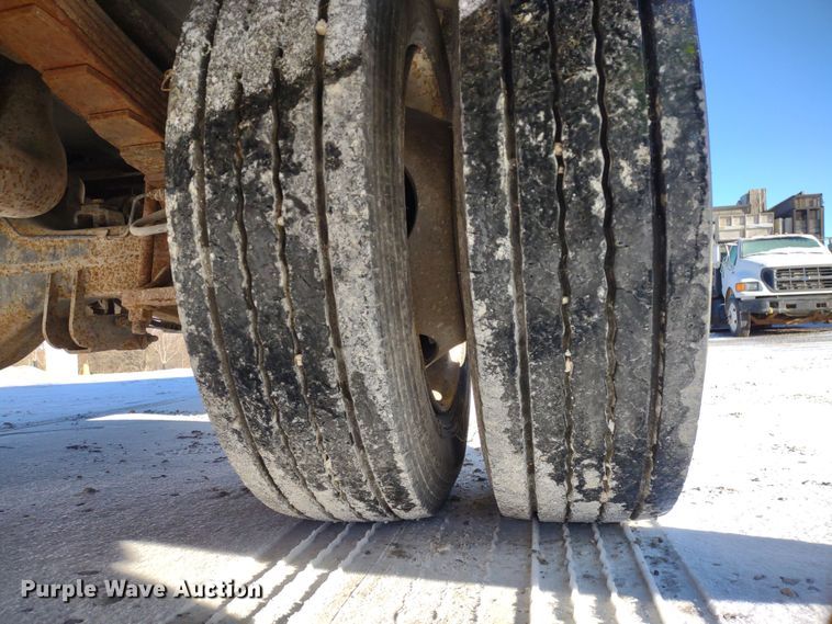 image for item MD9379 2007 Ford F550 Super Duty XL  utility / service truck