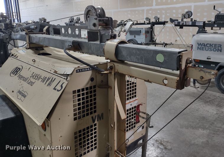 image for item MD9410 2010 Doosan LS60HZT4F  light plant