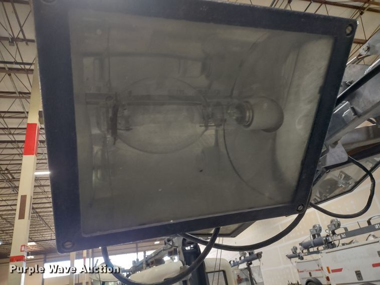 image for item MD9410 2010 Doosan LS60HZT4F  light plant