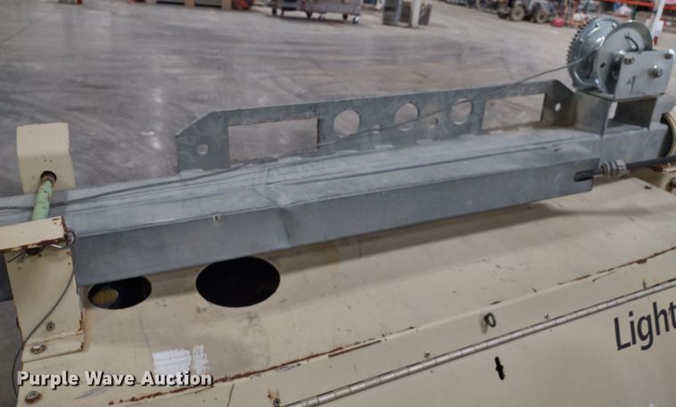 image for item MD9412 2008 Doosan Lightsource A  light plant