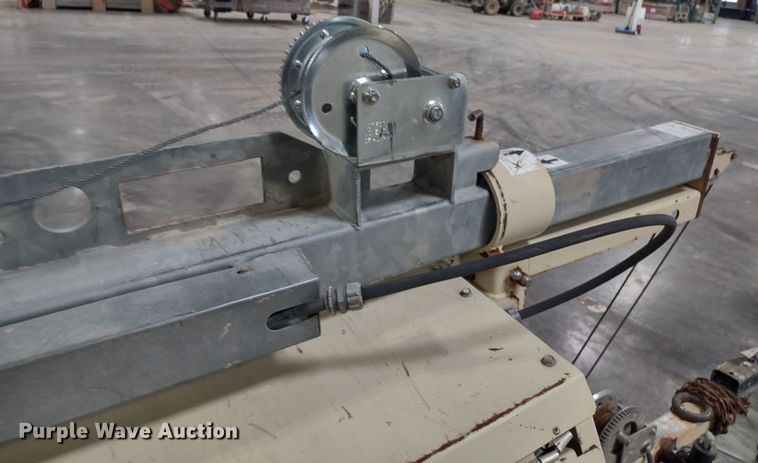 image for item MD9412 2008 Doosan Lightsource A  light plant