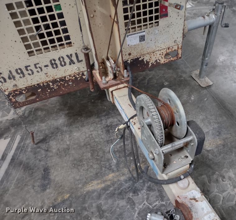 image for item MD9412 2008 Doosan Lightsource A  light plant