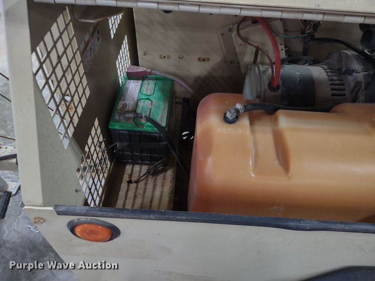 image for item MD9412 2008 Doosan Lightsource A  light plant