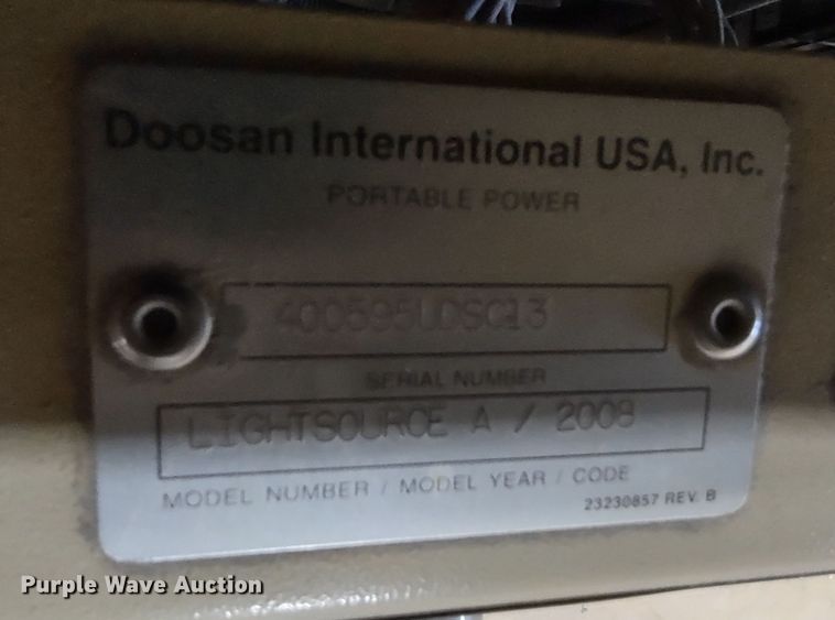 image for item MD9413 2008 Doosan Lightsource A  light plant