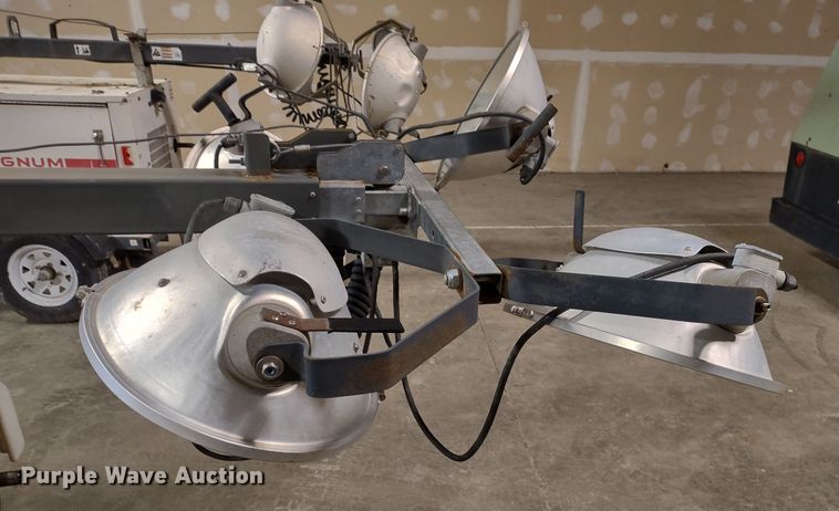 image for item MD9414 2012 Wacker Neuson LTN6  light plant