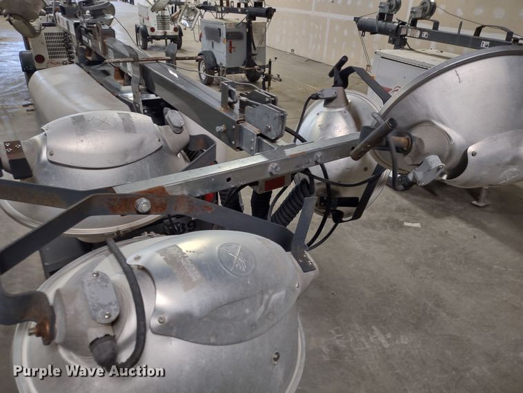 image for item MD9414 2012 Wacker Neuson LTN6  light plant