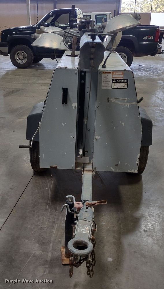 image for item MD9417 2007 Allmand Night-Lite Pro  light plant